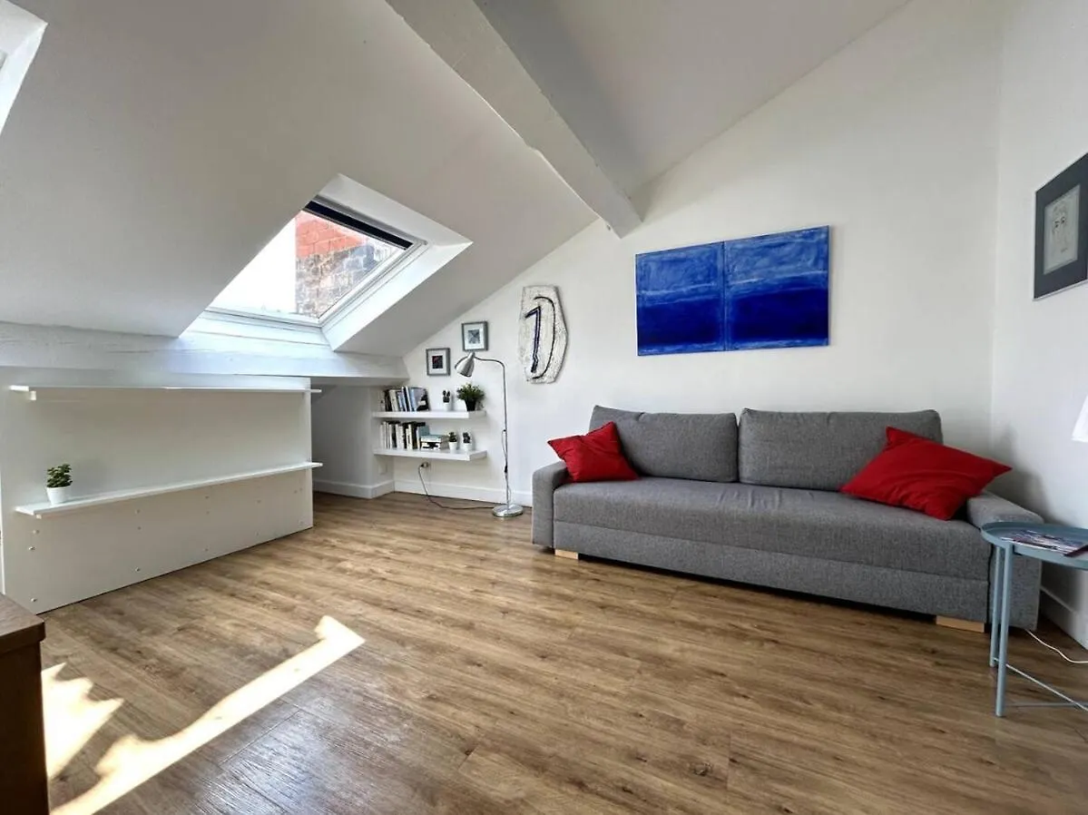 Rachais Ci - Lyon 2 - Quiet Comfortable And Bright Studio In Garibaldi Daire